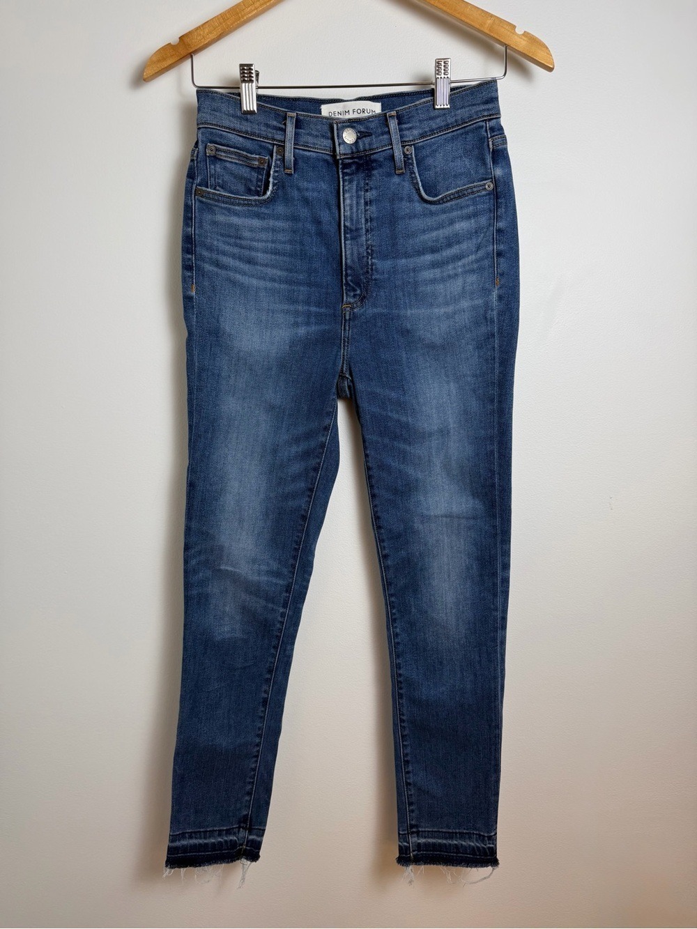Denim Forum The Lola High Rise Skinny Crop Jeans Raw Hem Size 27